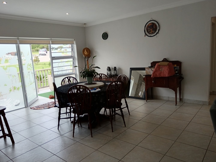4 Bedroom Property for Sale in Dolphin Creek Golf Estate Western Cape